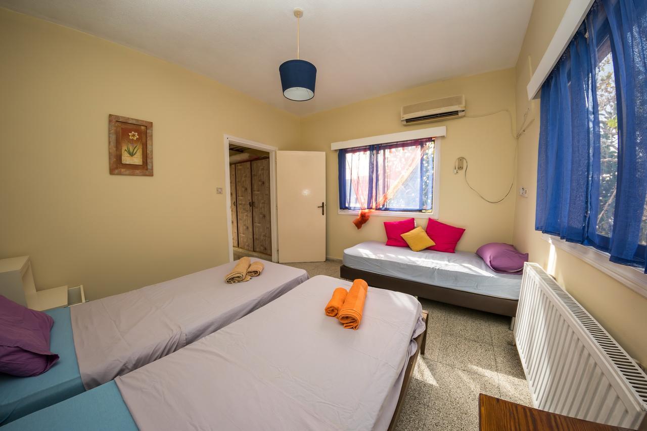 George Apartments Center Ajía Nápa Eksteriør bilde